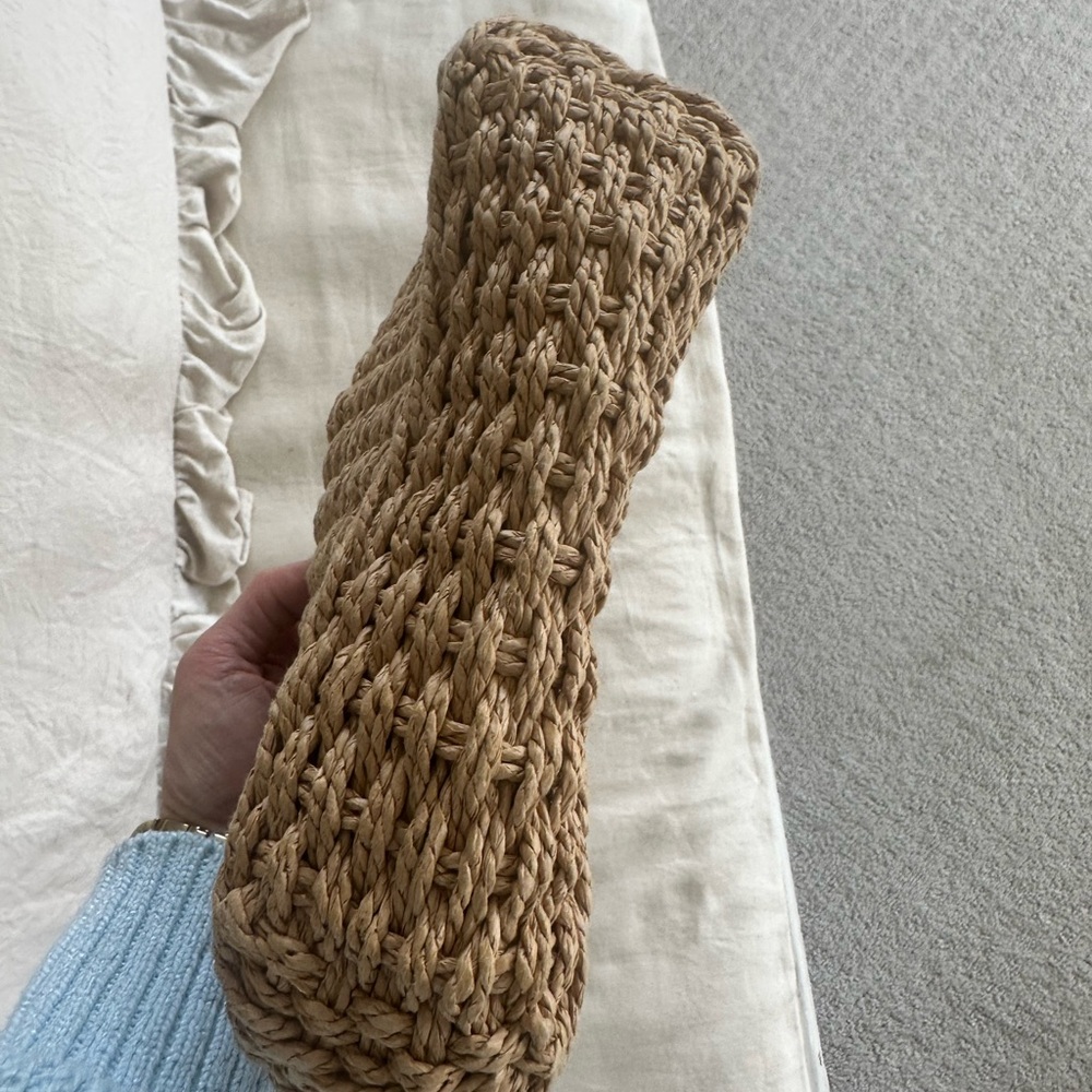 Amazon Natural Tan Woven Straw Crossbody with Patterned Strap - Picture 4 of 4